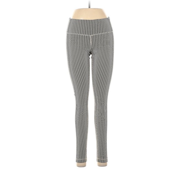 Lululemon Wunder Under Pant
Pine Stripe Inkwell Mojave Tan.
Size 10. 
Pristine. - Picture 9 of 10